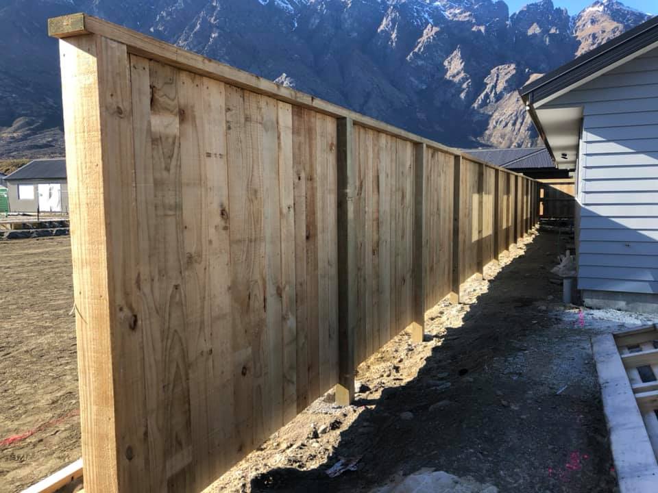 Vertical timber panel fencing with mountain views, Queenstown